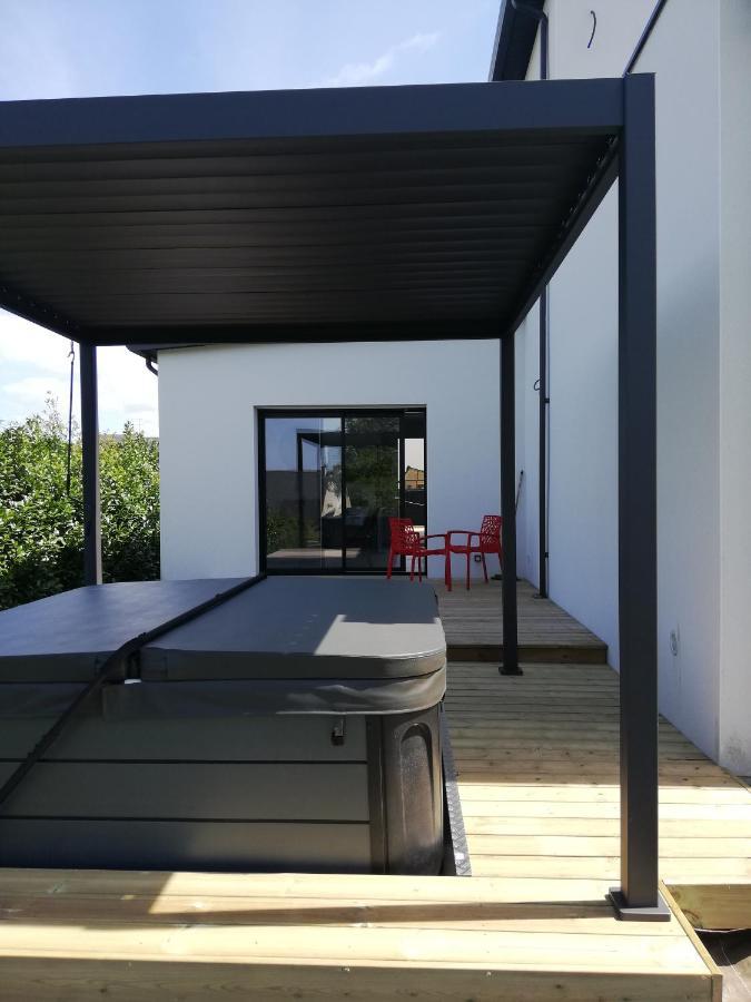 Studio & Spa La Discrete Saint-Évarzec Buitenkant foto